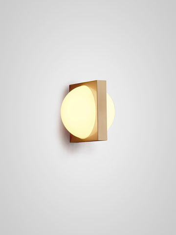 SOLSTICE Sconce